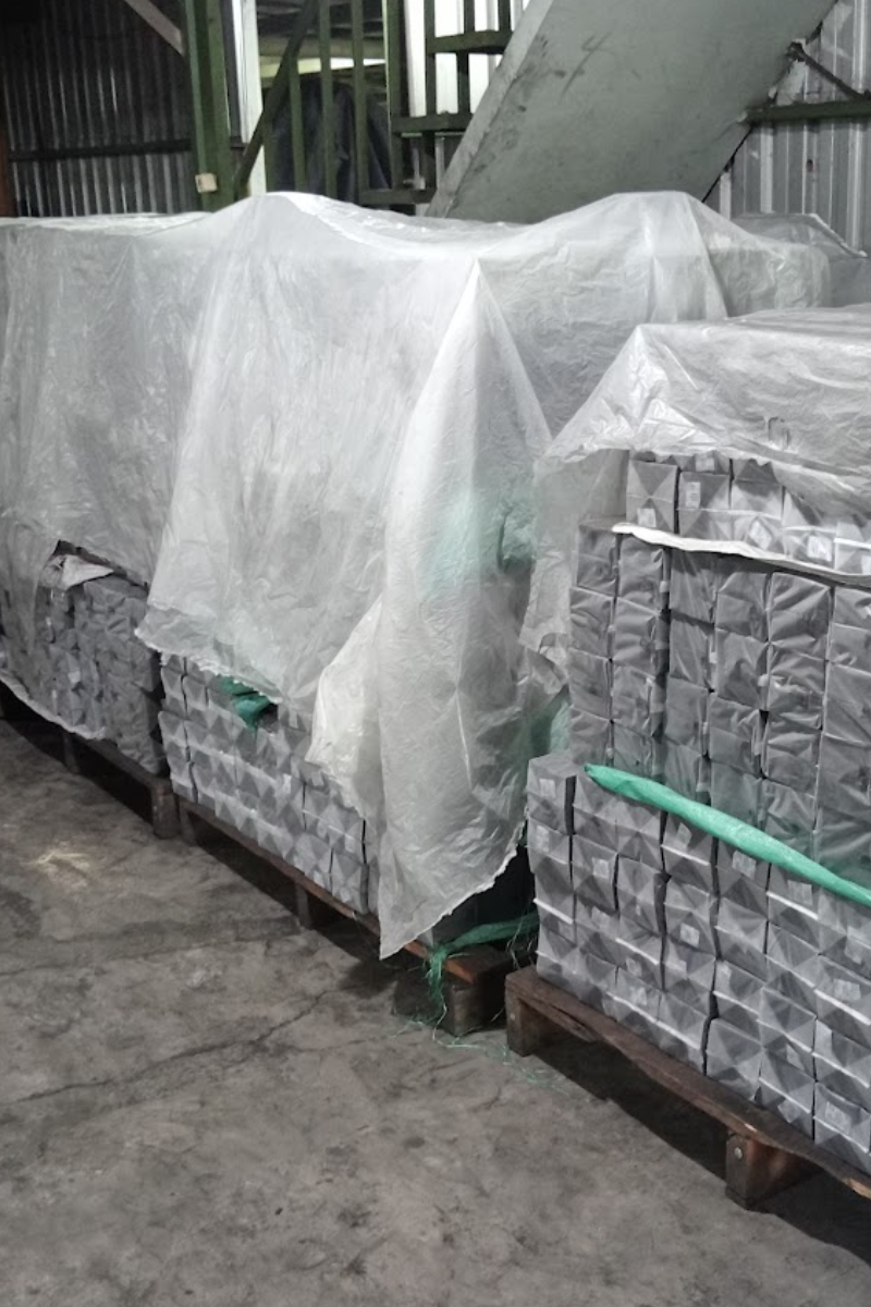 Premium Coconut Charcoal Cube 20 mm (Grade ABB) - Warehouse Stock Overview: Ready for shipment
