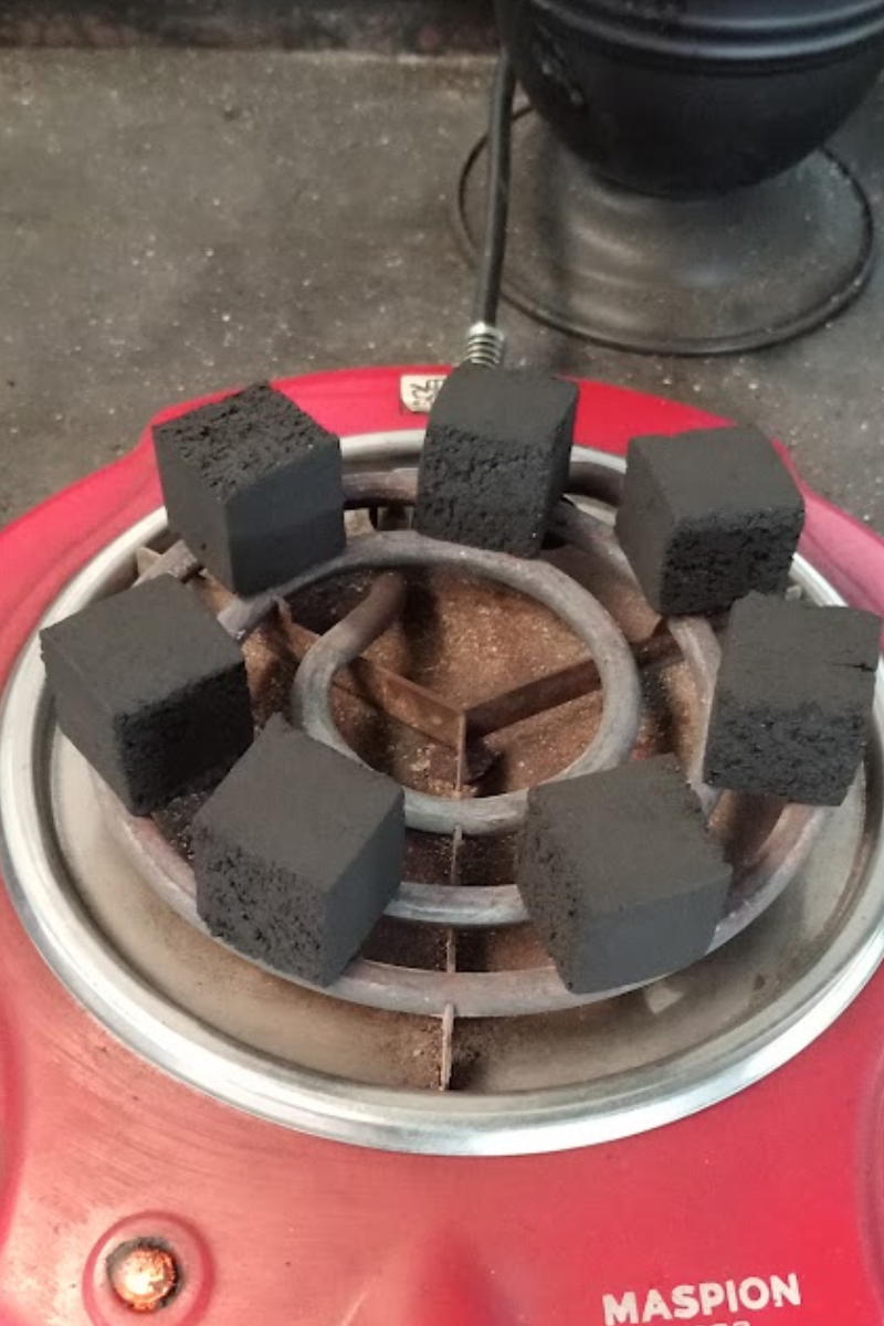 Premium Coconut Charcoal Octagonal 20x50 mm (Grade ABB) - Ignition Phase at 0m: Initial ignition start